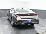 New 2025 Hyundai Elantra SE image 4