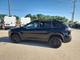 Used 2023 Jeep Cherokee Altitude Lux image 3