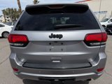 Used 2017 Jeep Grand Cherokee Altitude image 3