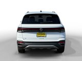 New 2025 Volkswagen Taos SE image 4