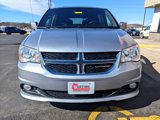 Used 2019 Dodge Grand Caravan SXT image 3
