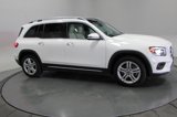 Used 2020 Mercedes-Benz GLB 250 4MATIC w/ Premium Package image 4