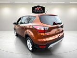 Used 2017 Ford Escape SE image 3