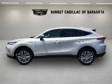 Used 2021 Toyota Venza LE image 4