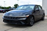 New 2025 Hyundai Elantra Limited image 5