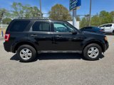 Used 2011 Ford Escape XLT image 2