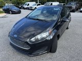 Used 2014 Ford Fiesta SE image 2