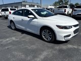 Used 2018 Chevrolet Malibu LT image 2