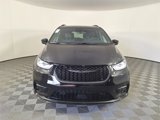 New 2025 Chrysler Pacifica Premium image 4