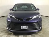Used 2023 Toyota Sienna Platinum image 2
