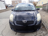 Used 2008 Toyota Yaris 2-Door Hatchback image 5