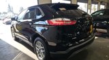 Used 2023 Ford Edge SEL w/ Convenience Package image 4