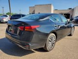 Used 2023 Nissan Altima 2.5 SV image 3