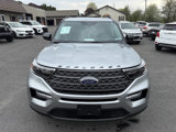 Used 2023 Ford Explorer XLT w/ Equipment Group 202A image 6