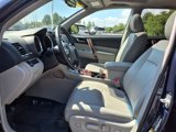 Used 2013 Toyota Highlander Limited image 6