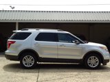 Used 2014 Ford Explorer XLT w/ Equipment Group 202A image 2