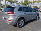 Used 2016 Jeep Cherokee Overland image 4