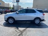 Used 2020 Chevrolet Equinox LT w/ Driver Convenience Package image 3