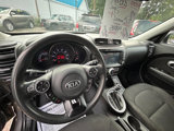 Used 2019 Kia Soul + image 5