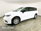 New 2025 Chrysler Pacifica Select image 4