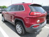 Used 2017 Jeep Cherokee Latitude w/ Comfort/Convenience Group image 3