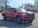 Used 2022 Toyota Tacoma SR image 2