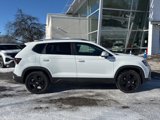 New 2025 Volkswagen Taos SEL image 4