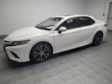 Used 2018 Toyota Camry SE image 2