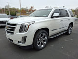 Used 2017 Cadillac Escalade Luxury image 3