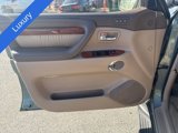 Used 2002 Lexus LX 470 4WD image 2