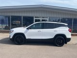 Used 2021 GMC Terrain SLE w/ Driver Convenience Package image 3