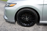Used 2020 Toyota Camry SE image 6