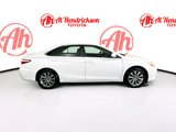 Used 2017 Toyota Camry XLE image 2