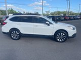 Used 2017 Subaru Outback 2.5i Limited image 4