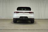 Certified 2021 Porsche Macan image 4
