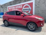 Used 2015 Hyundai Tucson SE image 2