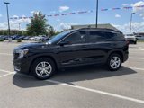 Used 2024 GMC Terrain SLE w/ Driver Convenience Package image 2