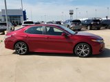Used 2018 Toyota Camry SE image 5