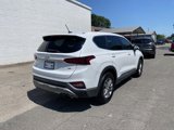 Used 2019 Hyundai Santa Fe SE image 2