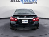 Used 2017 Nissan Altima 2.5 SL w/ 2.5 Technology Package image 4