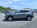 Certified 2020 Nissan Rogue SV image 2