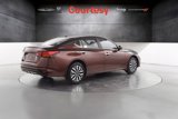 Used 2023 Nissan Altima 2.5 SV image 3