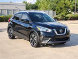 Used 2018 Nissan Kicks SV image 3