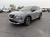 Used 2023 Nissan Rogue Platinum image 2