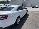 Used 2014 Ford Taurus Limited image 4
