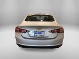 Used 2022 Chevrolet Malibu LT image 4