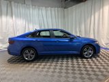 Certified 2024 Volkswagen Jetta SE w/ Panoramic Sunroof Package image 3