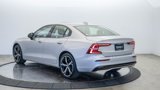 Certified 2024 Volvo S60 B5 Core image 2