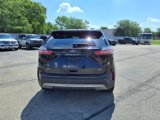 Used 2023 Ford Edge SEL image 4