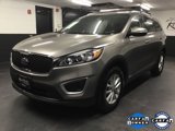 Used 2018 Kia Sorento LX image 5